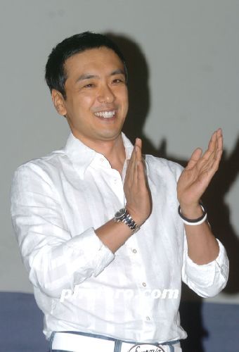 김승우, 천군 많이 보러오세요.