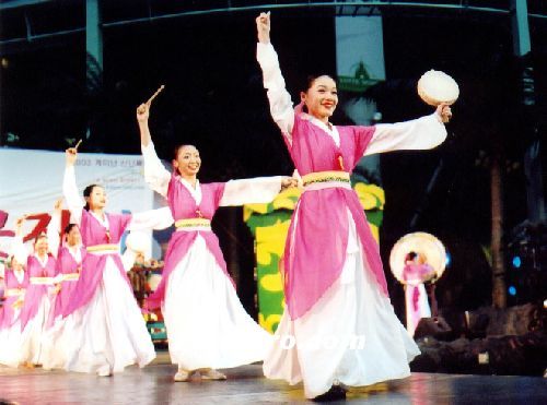 전통 오고무의 진수-롯데월드 한가위 축제