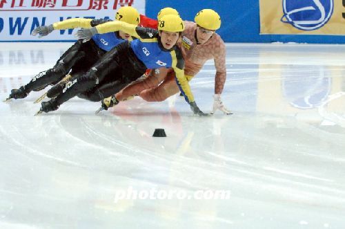 안현수,이호석 1,2위로 여유롭게 결승진출!!