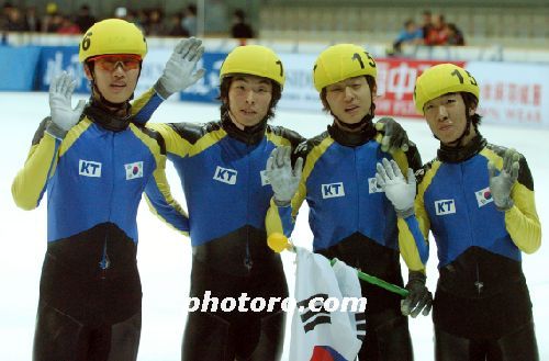 한국 5000M 계주에서 금메달 획득!!