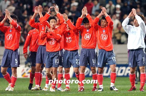 한국, 8강전서 브라질에 석패-2006년 독일 월드컵 시뮬레이션 