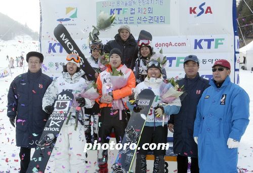 국내 최강 스노보더들이 함께.