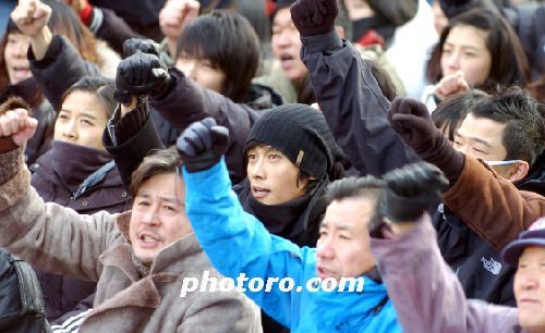 스크린쿼터 축소를 반대하는 이병헌