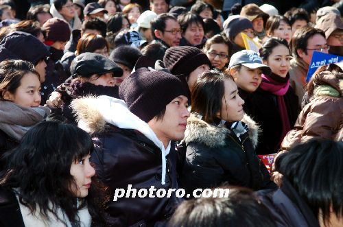 하나가 되어 스크린쿼터 축소 반대 외치는 영화인들