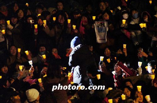 양동근의 공연에 열광하는 시민들