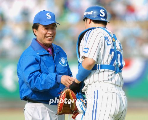 김범일 대구시장, 잘 들어갔나요?