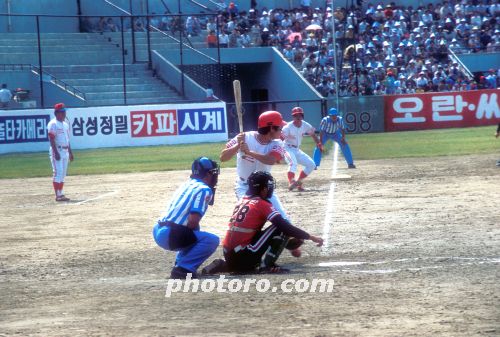 <추억의 그라운드>-82년 삼성-해태 대구경기