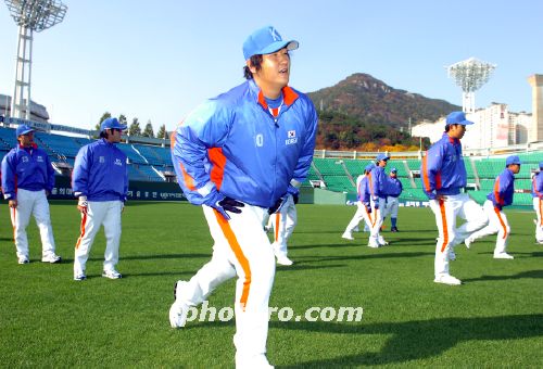 이대호, 3연패를 향한 몸풀기 시작!!