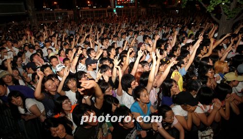 서태지 12년 만에 게릴라 콘서트 성공적 마쳐!