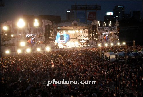 한여름 밤에 펼쳐진 'ETP 페스티벌'