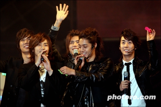 SS501, 팬들과의 즐거운 만남!