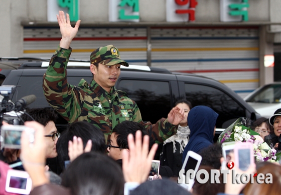 전역 공유, `좋은 배우의 모습 보여드릴게요~`