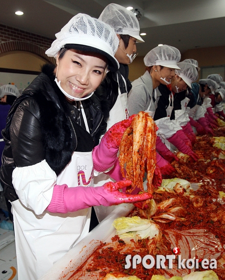 길학미, 김치가 제대로에요~