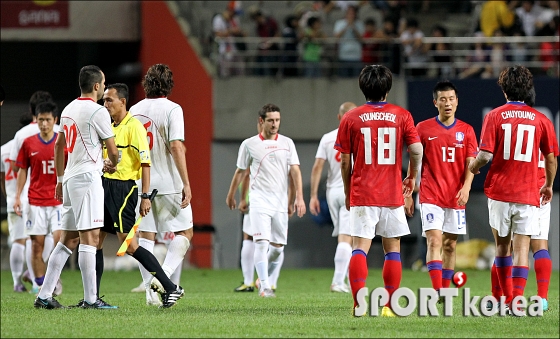 한국, 이란에 0-1로 패배!