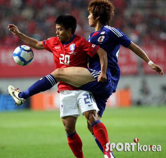 최성국, 내 몸이 축구 공이야!!