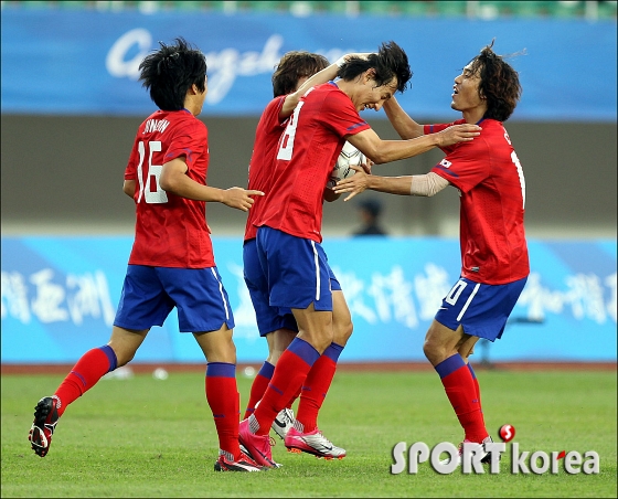 [광저우]추락하던 한국축구를 구해낸 지동원!