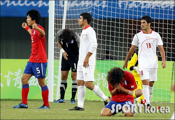 [광저우]한국축구, 후반 대역전극을 펼치며 동메달!