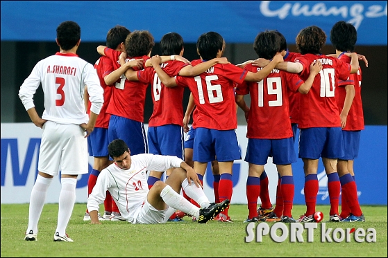 [광저우]한국남자축구, 이란에 4-3 역전동메달!