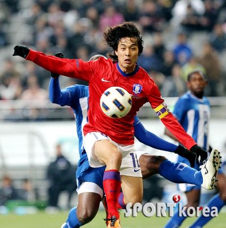 박주영, `낮아서 헤딩슛이 안되잖아`