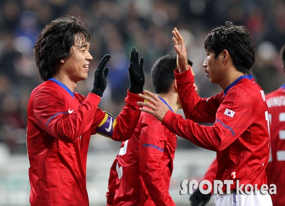 박주영-이근호, `기분좋은 4-0 대승이야..`