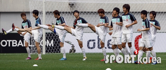 축구대표팀, 유럽강호와 한판 앞두고..