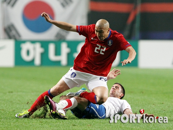 차두리, 너무 밀고 들어왔어!!