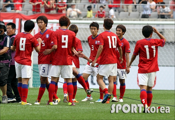 한국, 요르단에 3-1로 승리!