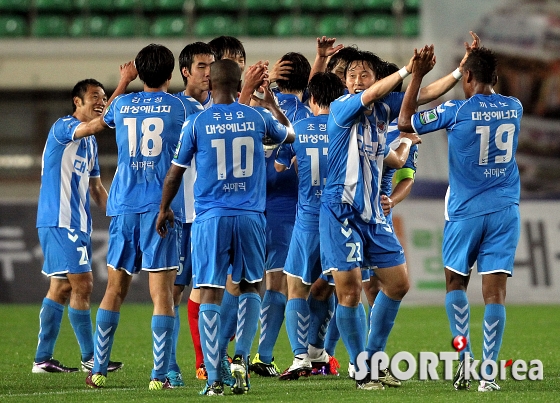 대구 FC, 성남에 짜릿한 2-1 역전승