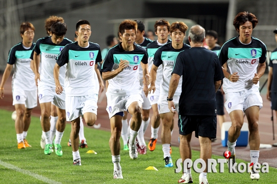 축구대표팀, 브라질 월드컵을 향한 담금질 시작!!