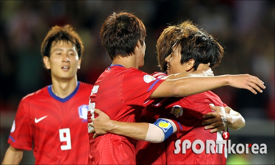 박주영, 전반에만 2골 성공!