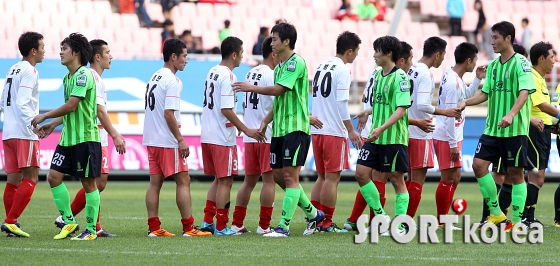 전북, 상무에 5-1 완승!!