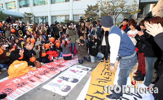 신화 전진, 그동안 기다려준 팬들에게 감사의 인사!