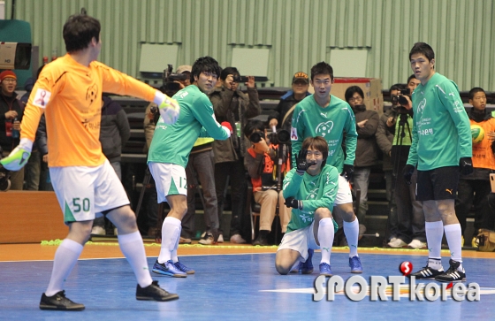 조영철, `축구장에서 야구세리머니 재미있어요`