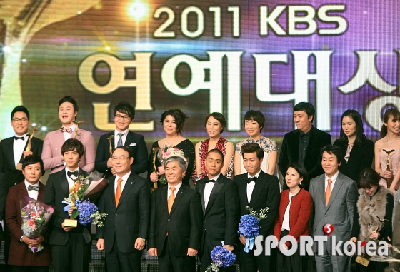 `2011 KBS 연예대상` 영광의 수상자들 한자리에~