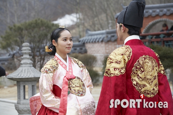 `해품달` 한가인, 당의 차려입고 김수현과 은월각 재회!