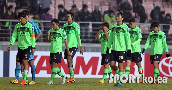 전북현대, 중국 광저우에 1-5 완패