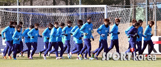 본선 진출 확정한 축구 올림픽대표, `최종 예선도 착실히`