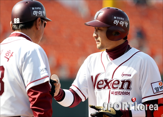 적시타 이택근 `절정의 타격감`