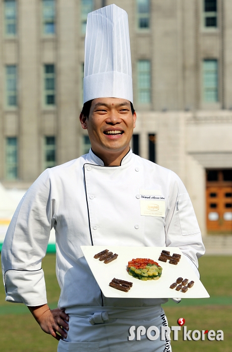 이찬호 요리사, `태극기 갈비찜` 맛좀 보실래요?