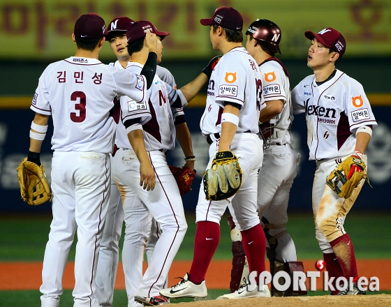 후반기에 더 강해진 넥센 `4연승 질주`