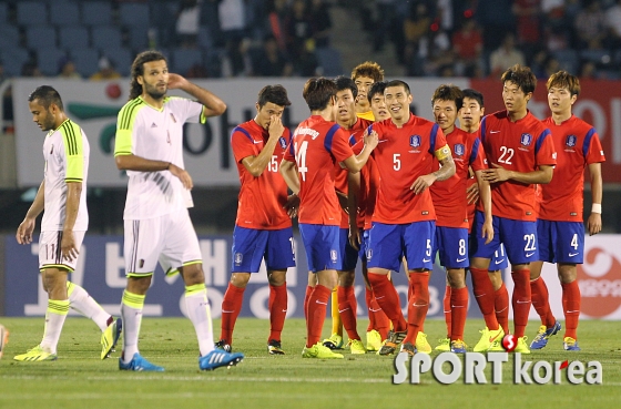 한국국가대표팀, 베네수엘라 3-1로 제압
