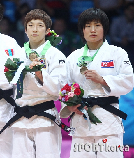 정보경-김솔미 `남북동반 동메달 획득`
