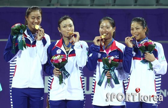 대만 여자 테니스 `만리장성 넘어 아시아 정상에`
