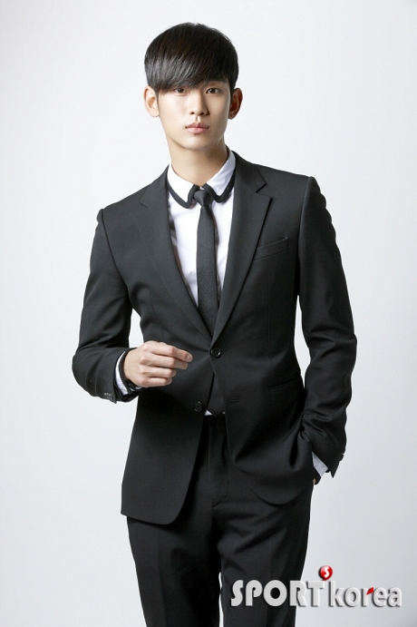‘김수현 밀랍인형’ 올 상반기 홍콩에 뜬다?