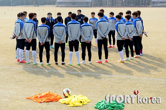 U-22 대표팀 `미팅은 진지하게`