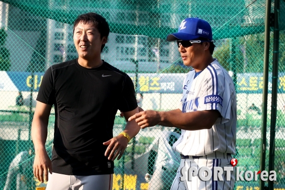 이승엽-배영수 `반가운 해후`