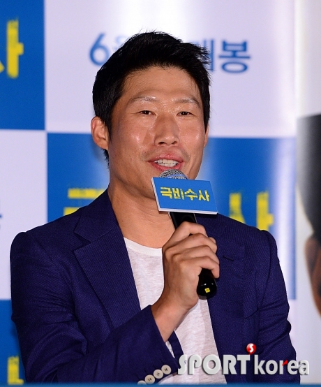 유해진, `이번엔 애드립을 최대한 자제했어요`