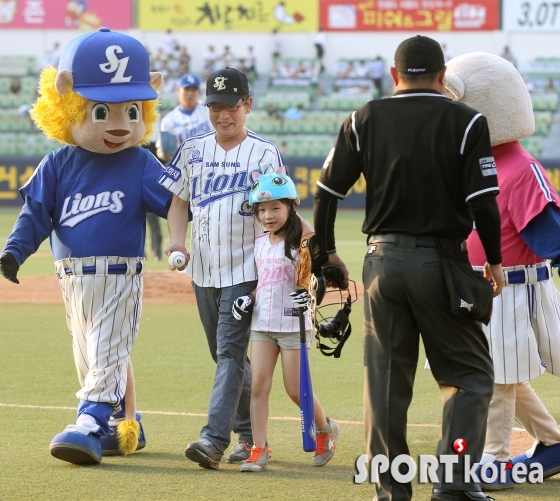 6월 10일 대구 시구..