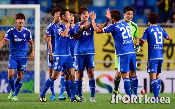 수원 `전남에 1-0 승리하며 2위 수성`