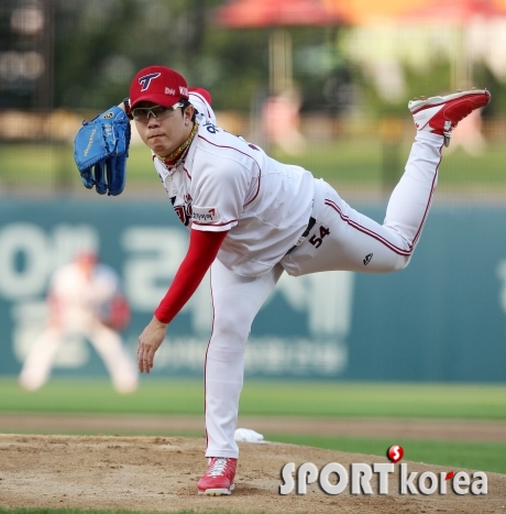 독보적인 방어율 1위 양현종 `시즌 9승을 향한 투구`